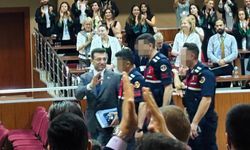 Ekrem İmamoğlu’ndan mektup: “2028’deki adaylığımı engellemek istiyorlar”