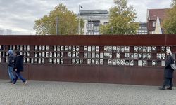 Berlin Duvarı'nın yıkılışının üzerinden 36 yıl geçti