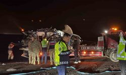 Çınar’da Can Pazarı: Beş Araç Birbirine Girdi