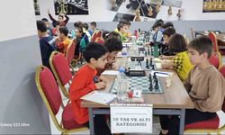 Elazığ'da 2025 satranç turnuvası tamamlandı