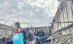 Göçük altından çıkarılan 2 çocuk işçi hayatını kaybetti