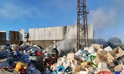 Hurdacı Yangını Siverek'te Elektrik Trafosunu Tehdit Etti