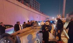 Şanlıurfa’da otomobil devrildi: 3 yaralı