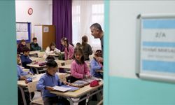 18 Milyon Öğrenci ve 1,2 Milyon Öğretmen İçin Ders Zili Çaldı!