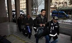 FETÖ’ye Darbe: Malatya'nın da Aralarında Olduğu 27 İlde 35 Tutuklama