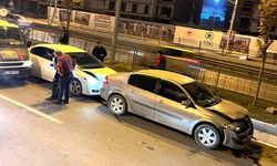 Malatya'da 5 araç birbirine girdi! trafik kilitlendi