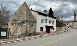 Malatya'nın Gizemli Ziyareti: Aşıkların ve Dargınların Buluşma Noktası