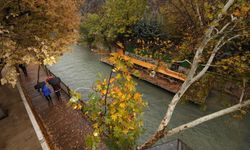 Somuncu Baba Külliyesi'nde Masalsı Sonbahar!