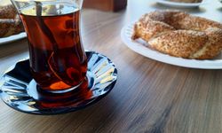 Malatya’da emeklilerden ‘simitli’ protesto!