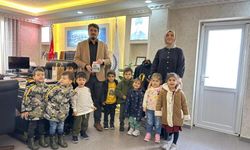 Kur'an Kursu öğrencileri harçlıklarından biriktirdiklerini Gazze'ye bağışladı