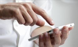 Dijitalleşmenin olumsuz etkileri 'yılın kelimeleri'ne damga vuruyor