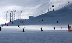 En fazla kar kalınlığı 55 santimetreyle Palandöken'de ölçüldü