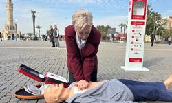 İzmir'de 20 bölgeye ani kalp durmalarına karşı şok cihazı yerleştirildi