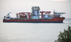 Türkiye'nin 6. derin deniz sondaj gemisi Mersin açıklarına demirledi