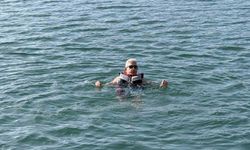 Aralık ortasında vadide suya girdiler