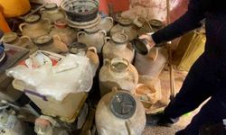 Bakkalda yapılan denetimde şoke eden görüntüler