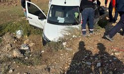 Batman’da otomobil su kanalına düştü: 1 yaralı