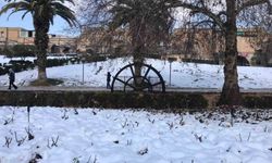 Beyaz örtüyle kaplanan Balıklıgöl havadan görüntülendi