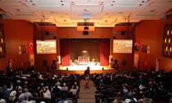 Cengiz Aytmatov'a Talas'ta görkemli anma