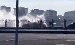 Diyarbakır'da seyir halindeki taksi alev aldı