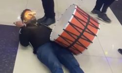 Elazığ'da düğünde davulcu performansı