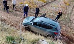 Kurtalan'da SUV tipi araç devrildi, yolcular yara almadan kurtuldu