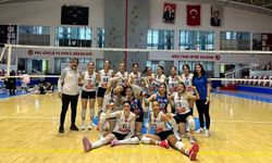 Lider Elazığ Belediyespor, Muş Olimpik Spor’u Set Vermeden Yendi