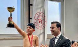 Midyat’ta özel sporcular için yüzme yarışması düzenlendi