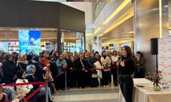 Yazar Dilek Cesur Malatya'da okurlarıyla buluştu