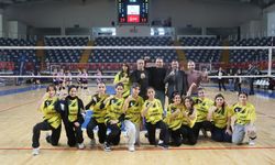 Malatya’nın Genç Sultanları Finalde Şov Yaptı: Şampiyon Gazi