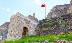 Sarp Kayada Malatya'nın Görkemli Kalesi!