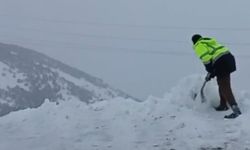Malatya’nın Zirvesinde Hayat Durdu: 2 Bin Rakımda Kar 1 Metreyi Geçti