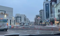 İnönü ve Kışla Caddesi’nde Çalışmalar Sürüyor: Trafik Akışı Kontrollü Şekilde Sağlanıyor