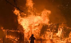 Avustralya'da süren orman yangınlarından etkilenen 1100 kişiden bölgeyi tahliye etmeleri istendi