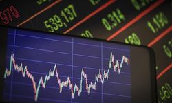 Borsalarda 2025 yılında gümüş ve altın yatırımı servet sahibi yaptırdı