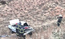 Adıyaman'da otomobil şarampole yuvarlandı: 3 yaralı