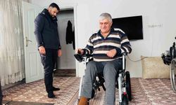 Duyarlı vatandaştan engelli vatandaşa akülü sandalye desteği
