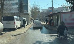 Engelliler Yolda, Araçlar Kaldırımda