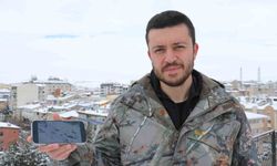 Sivas'ta eksi 20 derecede sürü halinde suya girdiler