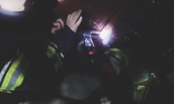 Yangın çıkan toprak evde kısmi çökme meydana geldi