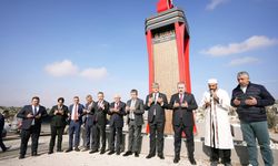 BBP Başkanı Mustafa Destici Malatya’da: Vali Yavuz’u Ziyaret Etti, Şehitliklerde Dua Etti