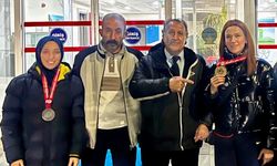 Malatya’nın Altın Kızları Ringi Titretti: Havalimanında Alkışlarla Karşılandılar!