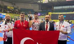 Malatyalı Sporcu İshak Kocaman’dan Hindistan’da Altın Madalya