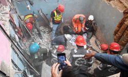 Pakistan'da apartmanda meydana gelen patlamada 16 kişi hayatını kaybetti