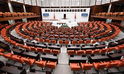 TBMM, trafik cezalarının artırılmasına yönelik düzenlemeleri de içeren kanun teklifini görüşmeye devam edecek