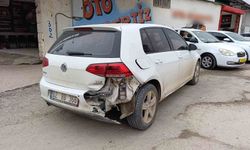 Adıyaman'da İki otomobilin çarpıştığı kazada 1 kişi yaralandı