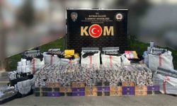 Batman’da hurdaların altına gizlenmiş 28 bin paket kaçak sigara ele geçirildi