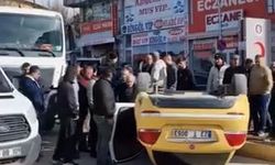 Elazığ'da Beton mikseri ile çarpışan taksi ters döndü: 1 yaralı