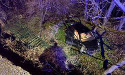 Kayseri'de ehliyetsiz sürücü 5 metrelik bahçe duvarından uçtu: 1 yaralı