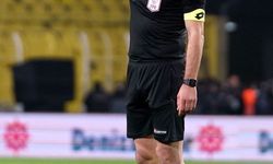 Kayserispor - Kocaelispor maçının VAR'ı Ümit Öztürk oldu